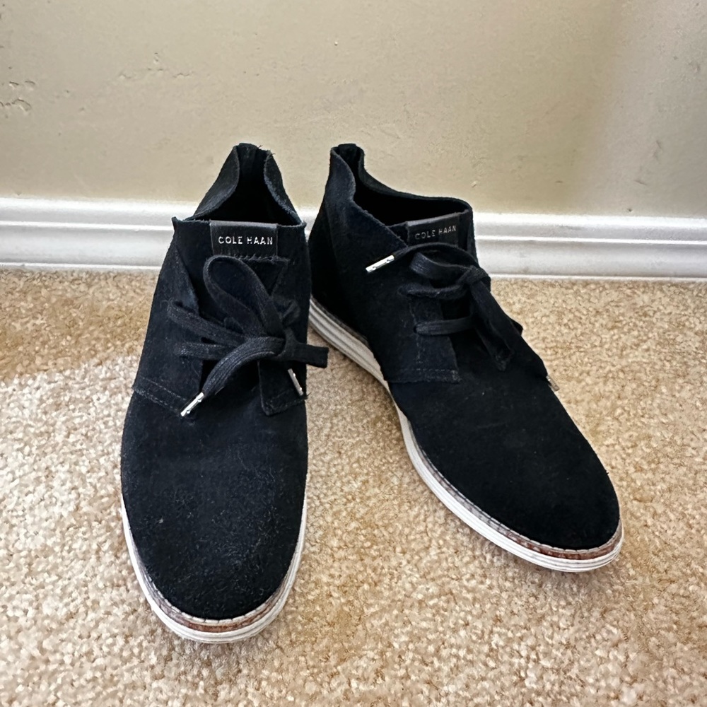 Cole Haan black high top suede lace up shoes